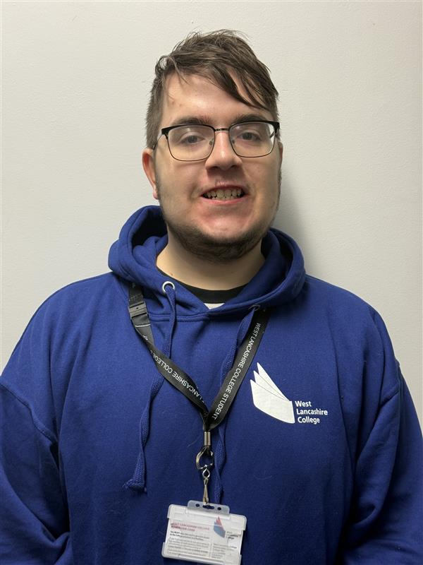 Jakub, Digital Student